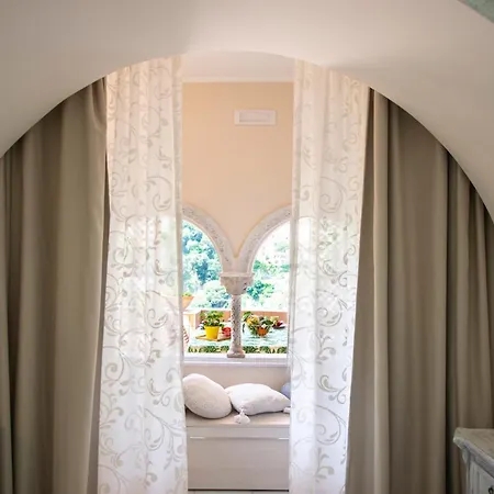 Casa La Bifora Feriehus